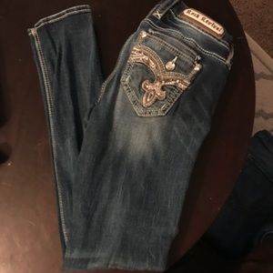 Rock Revival Skinny Jeans